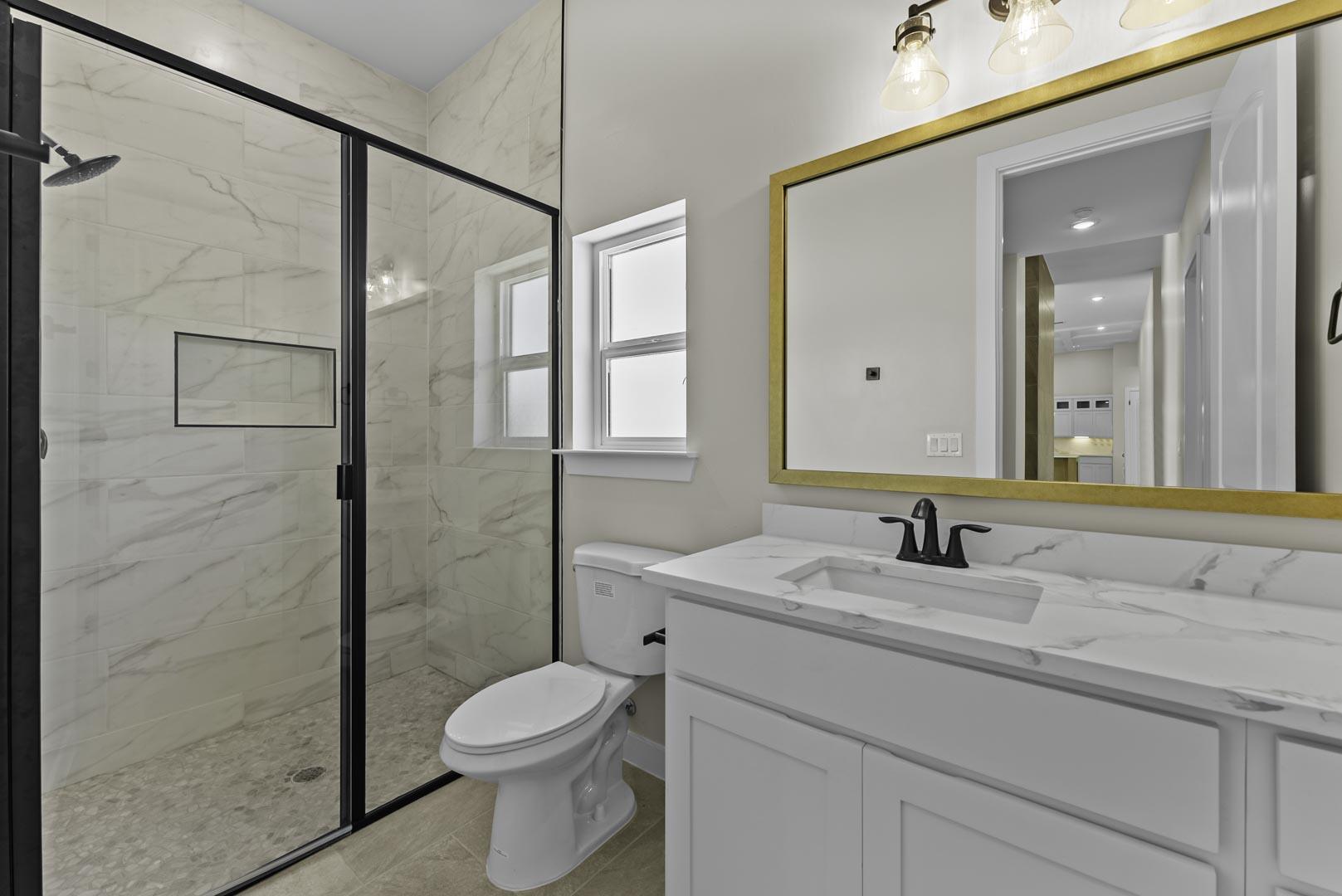 12873 Kingsbury MLS-23