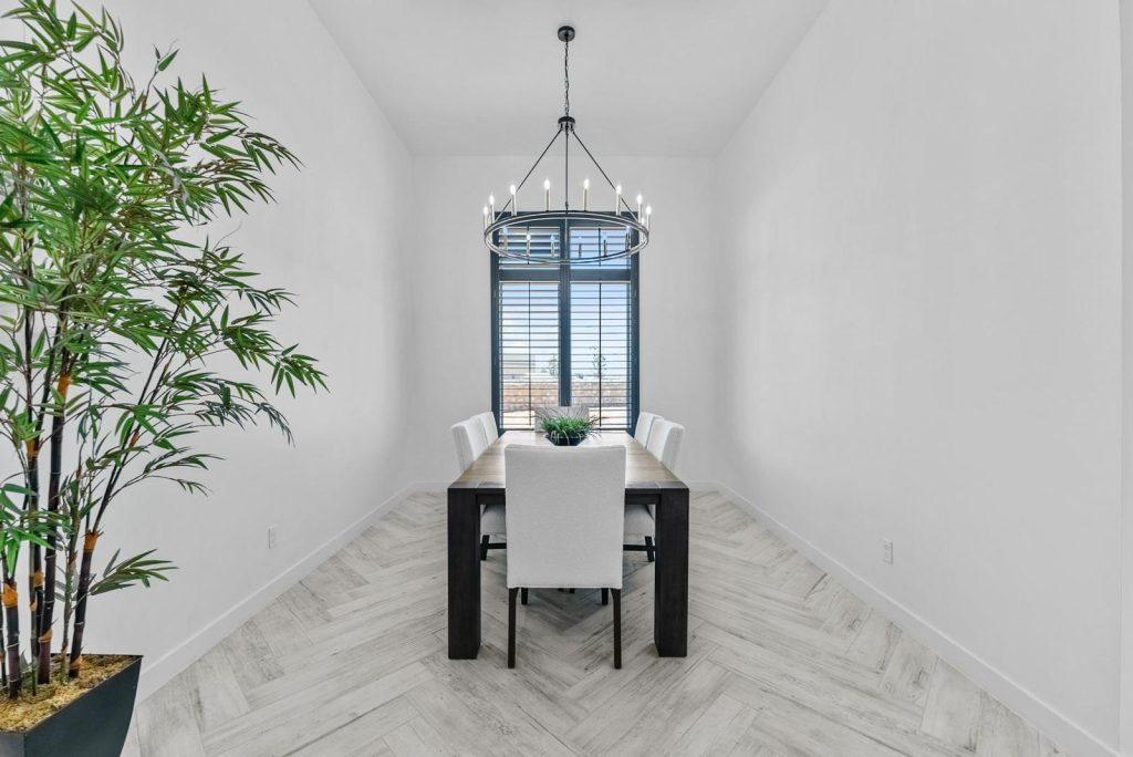 Dining in an Artemis floorplan home by Nueva Luna Builders in El Paso, Texas
