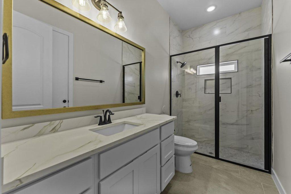 Primary Bath in a Europa T floorplan home by Nueva Luna Builders in El Paso, Texas